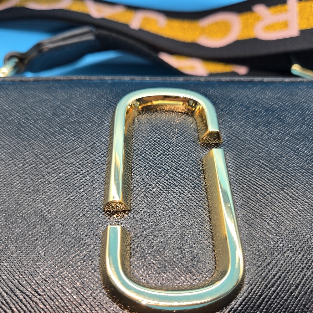 Marc Jacobs Black Bag with Gold and Pink Strap - Picture 3 of 14